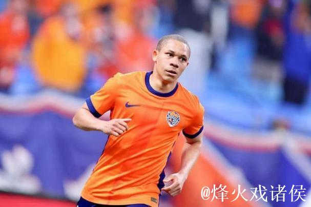 内马尔队友 青岛姆巴佩 他跟王钰栋争中超5月MVP! 内马尔队友 青岛姆巴佩 他跟王钰栋争中超5月MVP!