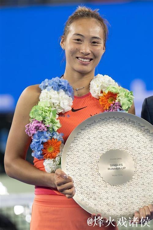 WTA总决赛郑钦文获亚军 赛季3冠3亚锁定年终第五 WTA总决赛郑钦文获亚军 赛季3冠3亚锁定年终第五